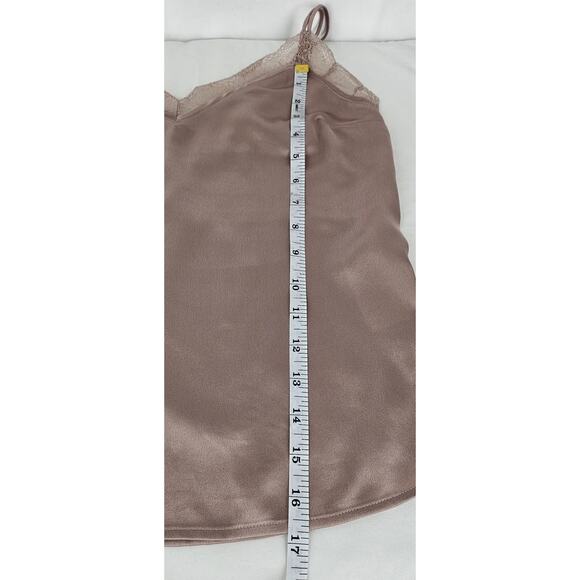 ABERCROMBIE & FITCH WOMEN’S TAUPE CAMISOLE – SIZE XS – ELEGANT & STYLISH - Picture 12 of 14
